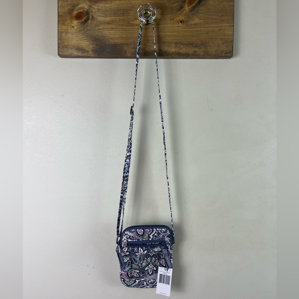 Vera Bradley Bonbon Medallion Crossbody